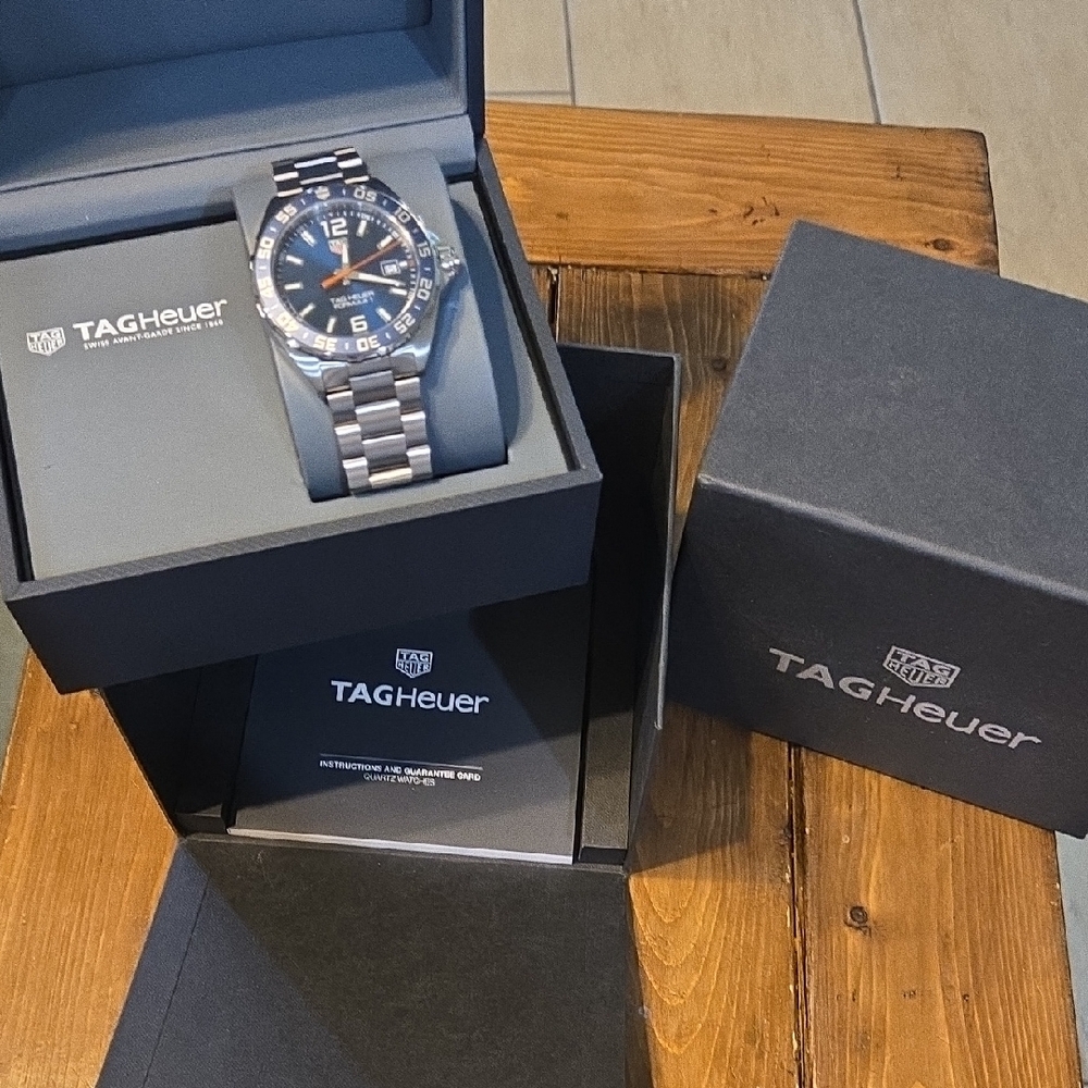 TAG Heuer Blue Dial Silver Bracelet Watch - Picture 6 of 9